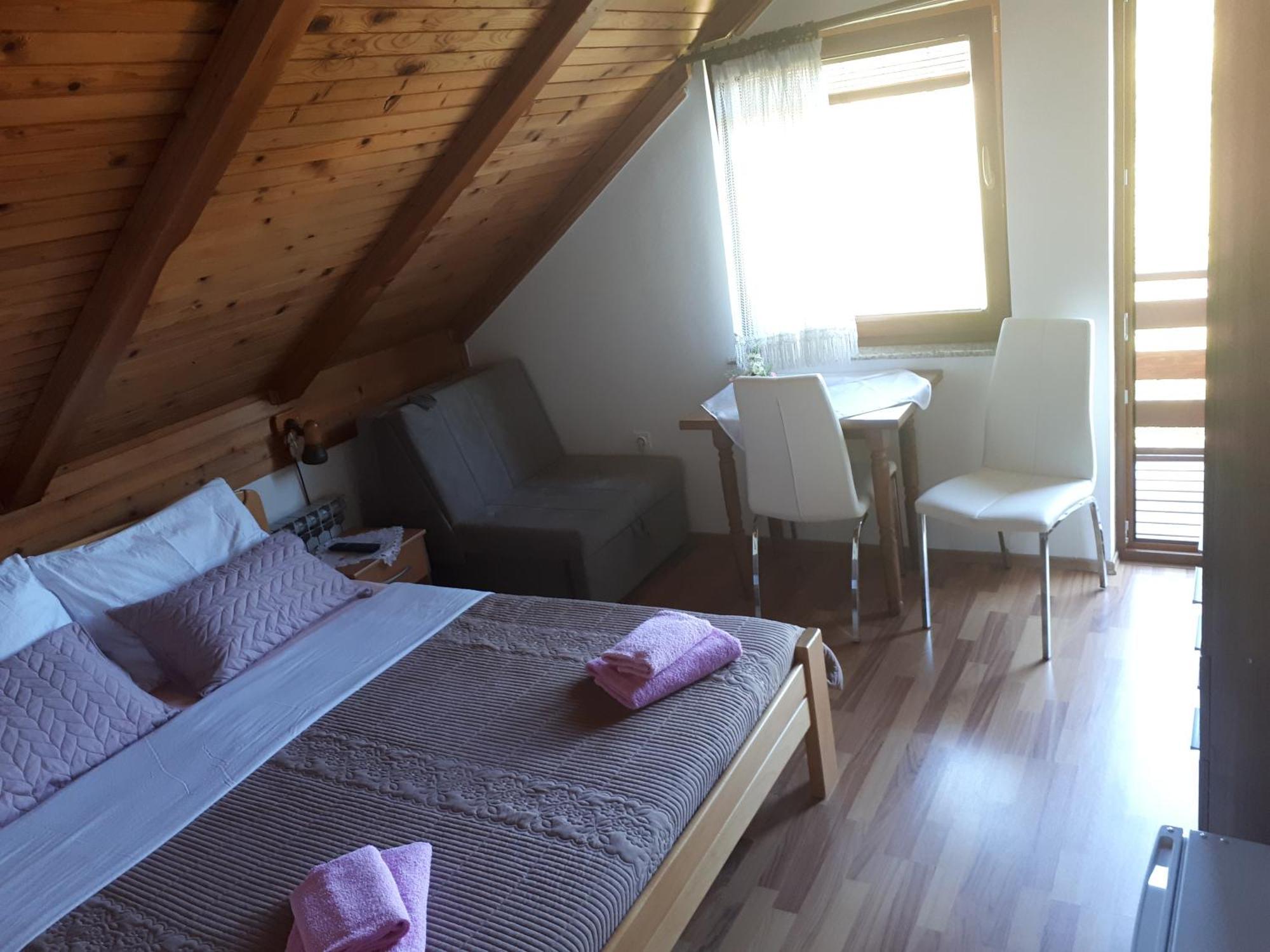 Guest House Family Varda Plitvice Lakes Plitvička Jezera Δωμάτιο φωτογραφία