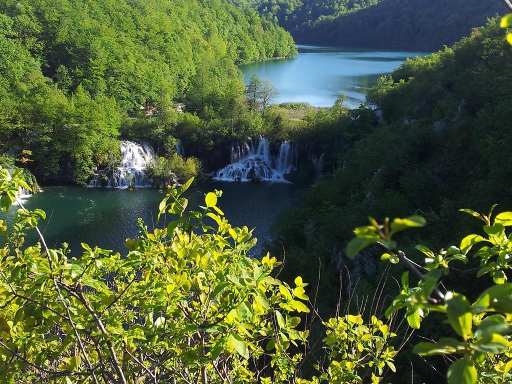 Guest House Family Varda Plitvice Lakes Plitvička Jezera Εξωτερικό φωτογραφία