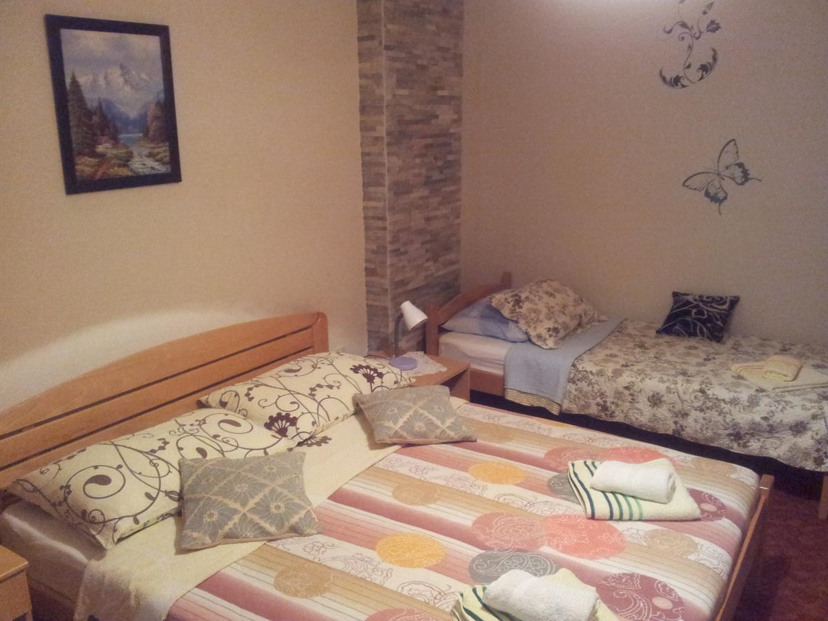 Guest House Family Varda Plitvice Lakes Plitvička Jezera Εξωτερικό φωτογραφία