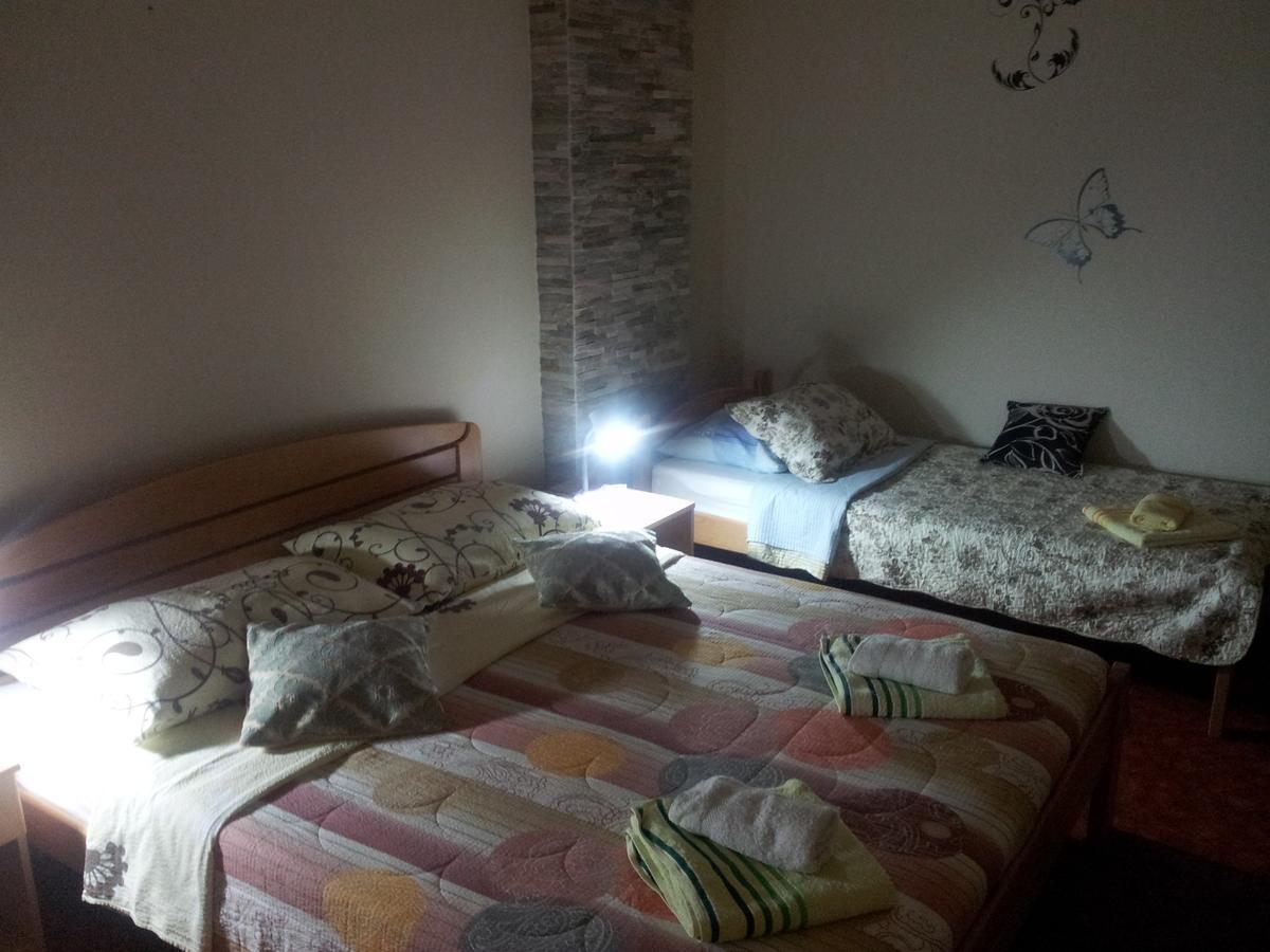 Guest House Family Varda Plitvice Lakes Plitvička Jezera Εξωτερικό φωτογραφία